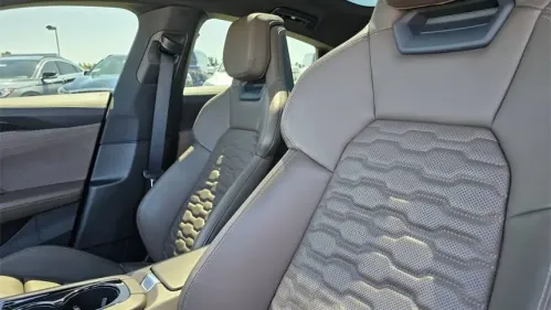 2022 Audi e-tron GT WAUEJBFW8N7006263