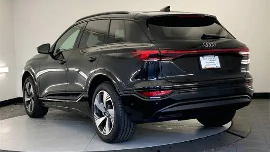 2025 Audi Q6 e-tron WA124BGF7SA028212