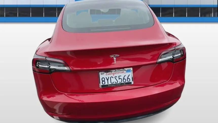 2021 Tesla Model 3 5YJ3E1EA3MF057760