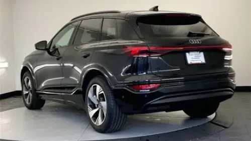 2025 Audi Q6 e-tron WA124BGF7SA028212