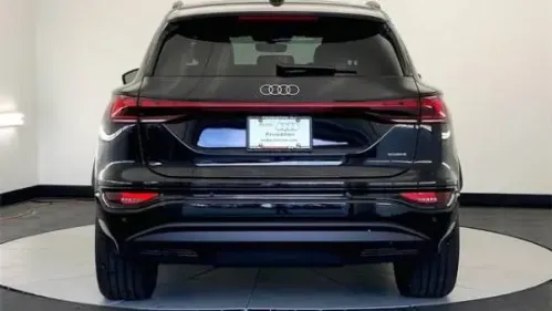 2025 Audi Q6 e-tron WA124BGF7SA028212