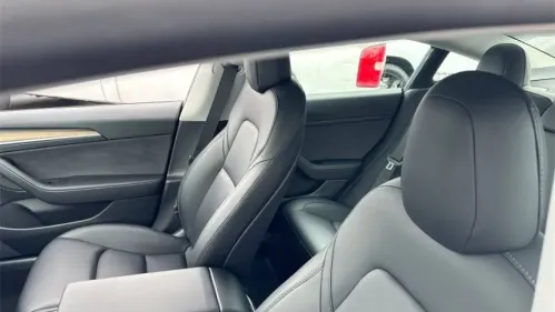 2021 Tesla Model 3 5YJ3E1EA3MF057760