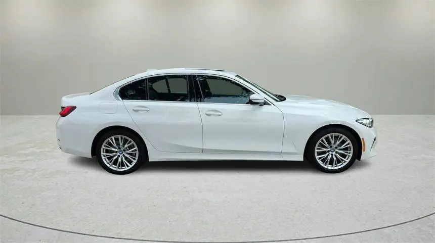 2024 BMW 3 Series 3MW39FF02R8E08108