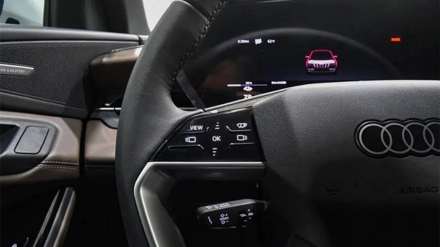 2025 Audi Q6 e-tron WA124BGF9SA038241