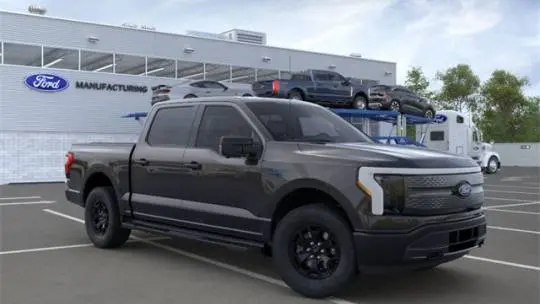 2025 Ford F-150 Lightning 1FTVW3LK8SWG11820