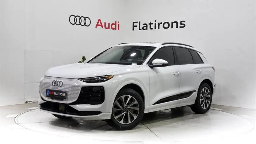2025 Audi Q6 e-tron WA124BGF9SA038241