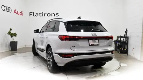 2025 Audi Q6 e-tron WA124BGF9SA038241