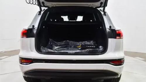 2025 Audi Q6 e-tron WA124BGF9SA038241