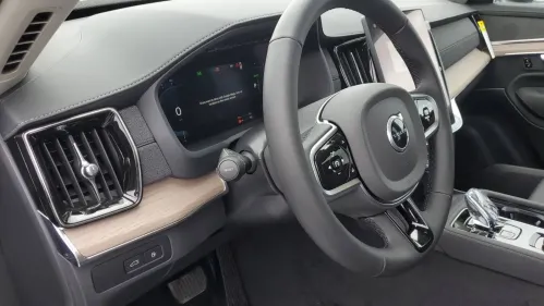 2025 Volvo XC90 YV4H60PA4S1375092