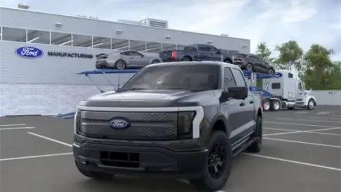 2025 Ford F-150 Lightning 1FTVW3LK8SWG11820