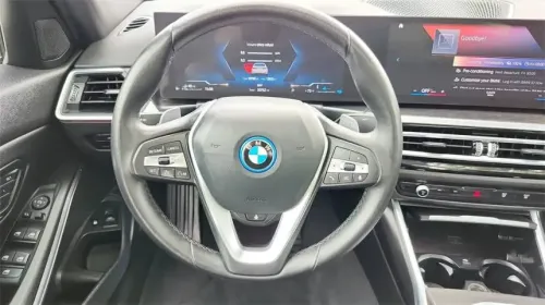 2024 BMW 3 Series 3MW39FF02R8E08108