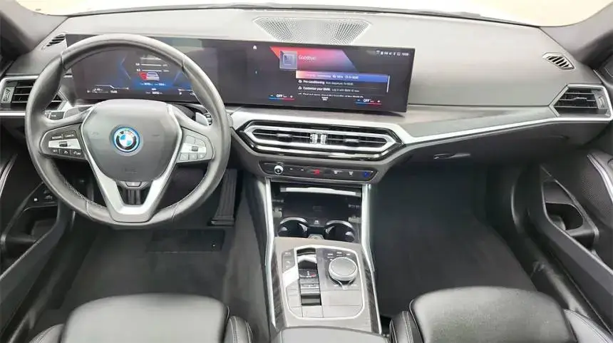 2024 BMW 3 Series - Images - 15