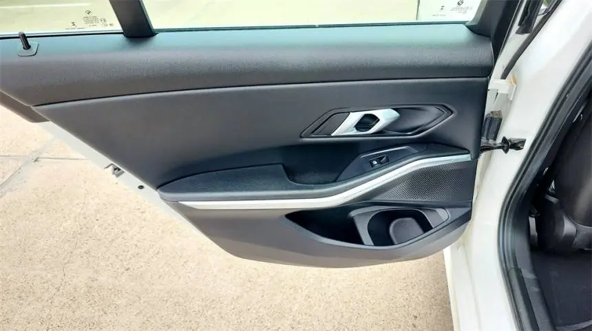 2024 BMW 3 Series 3MW39FF02R8E08108