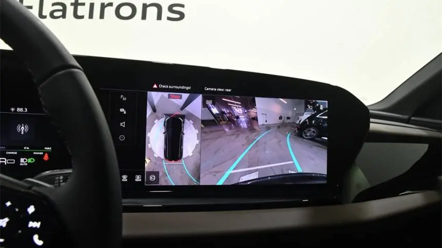 2025 Audi Q6 e-tron WA114BGFXSA037501
