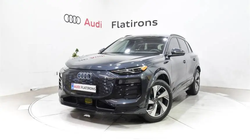 2025 Audi Q6 e-tron WA114BGFXSA037501