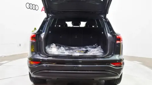 2025 Audi Q6 e-tron WA114BGFXSA037501