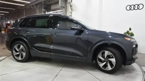 2025 Audi Q6 e-tron WA114BGFXSA037501