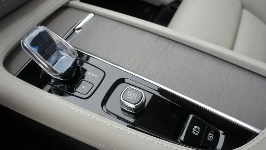2025 Volvo XC90 YV4H60PG5S1389426