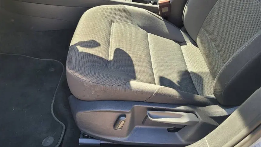 2019 Volkswagen e-Golf WVWKR7AUXKW902714