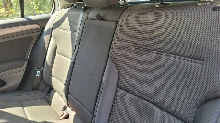 2019 Volkswagen e-Golf WVWKR7AUXKW902714