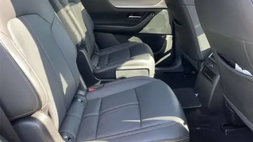 2024 Mazda CX-90 - Images - 11