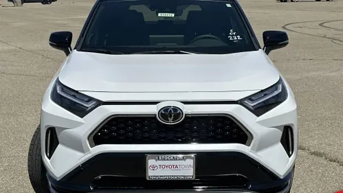 2025 Toyota RAV4 Plug-In Hybrid JTMEB3FV2SD257208
