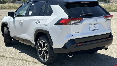 2025 Toyota RAV4 Plug-In Hybrid JTMEB3FV2SD257208