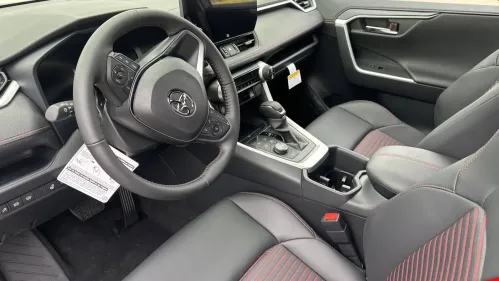 2025 Toyota RAV4 Plug-In Hybrid JTMEB3FV2SD257208