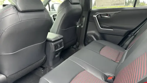 2025 Toyota RAV4 Plug-In Hybrid JTMEB3FV2SD257208