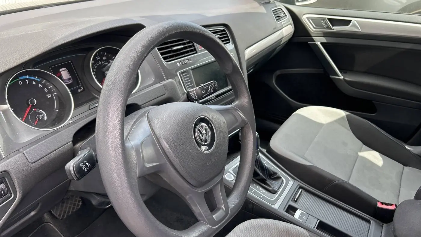 2016 Volkswagen e-Golf WVWKP7AU6GW913920