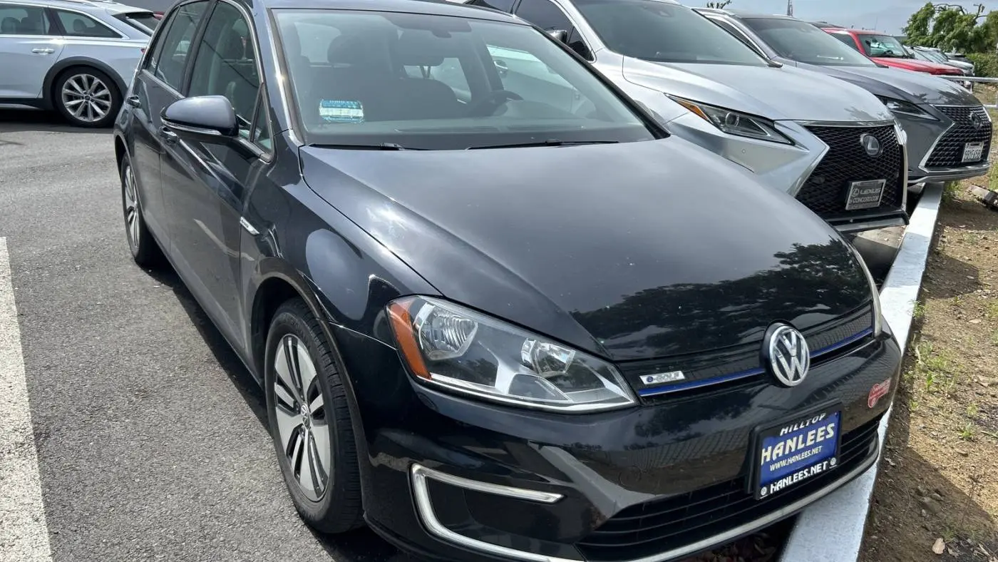 2016 Volkswagen e-Golf WVWKP7AU6GW913920