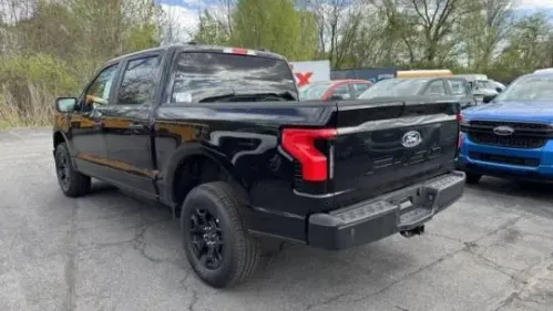 2025 Ford F-150 Lightning - Images - 4