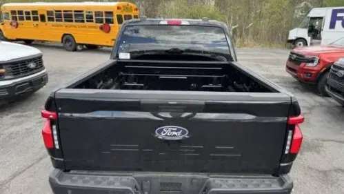 2025 Ford F-150 Lightning - Images - 5