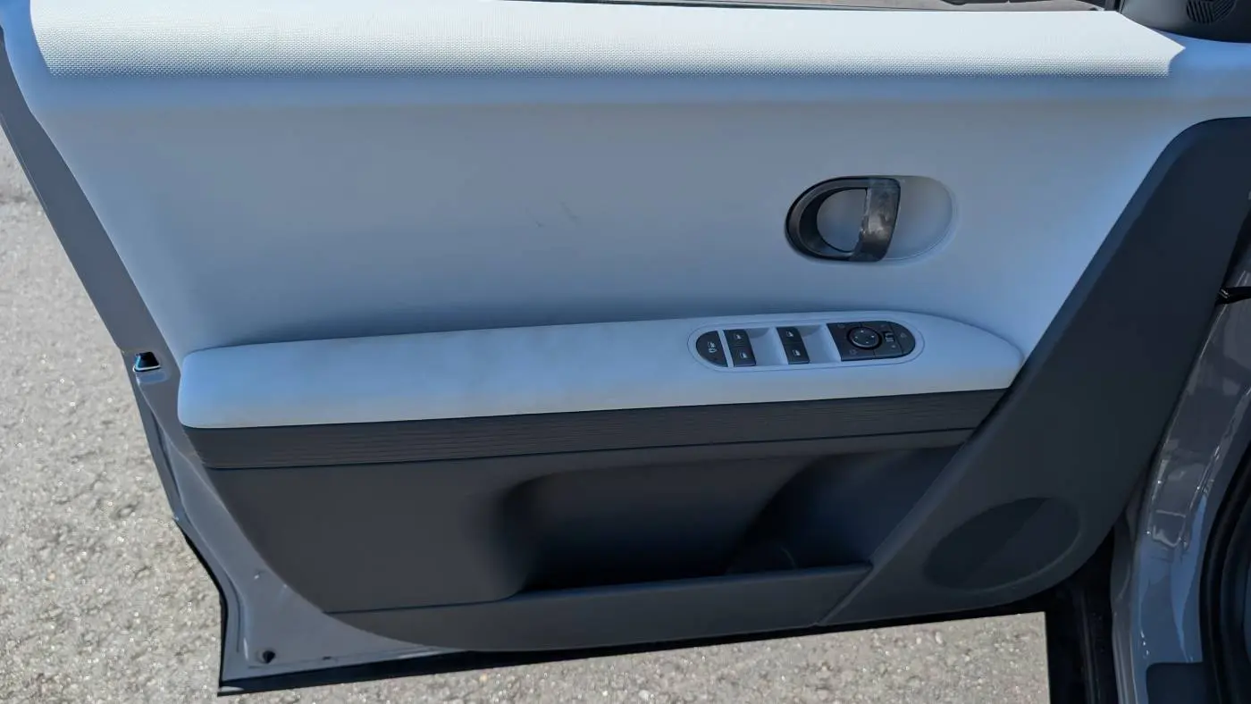 2025 Hyundai IONIQ 5 7YAKNDDC2SY015828