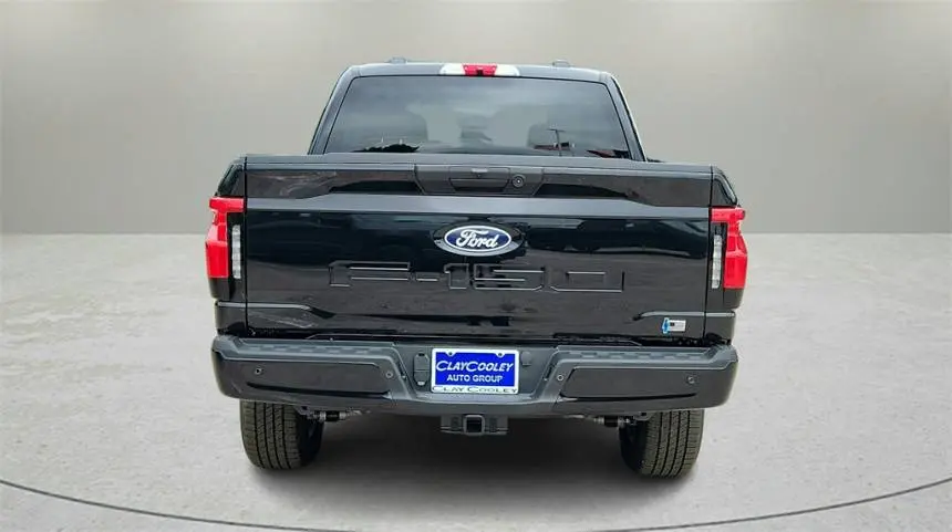 2025 Ford F-150 Lightning 1FT6W3LU5SWG11215