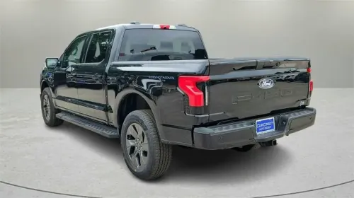 2025 Ford F-150 Lightning 1FT6W3LU5SWG11215