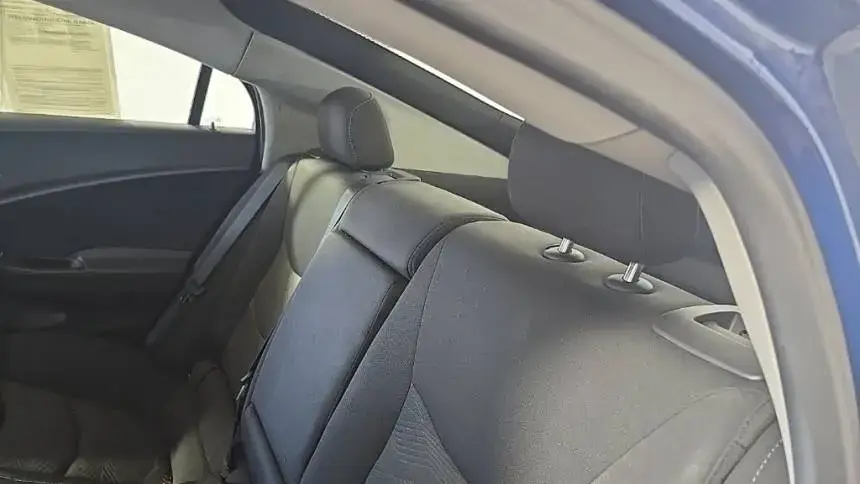 2019 Chevrolet VOLT - Images - 13