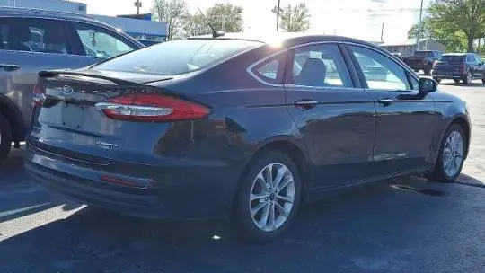 2020 Ford Fusion Energi 3FA6P0SU7LR181548