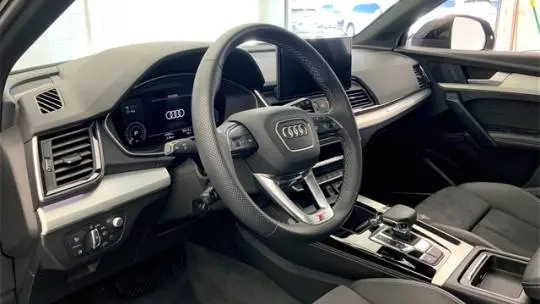 2022 Audi Q5 WA1F2AFY3N2091598