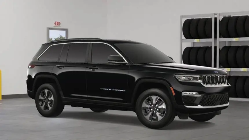 2025 Jeep Grand Cherokee 1C4RJYB62S8698586