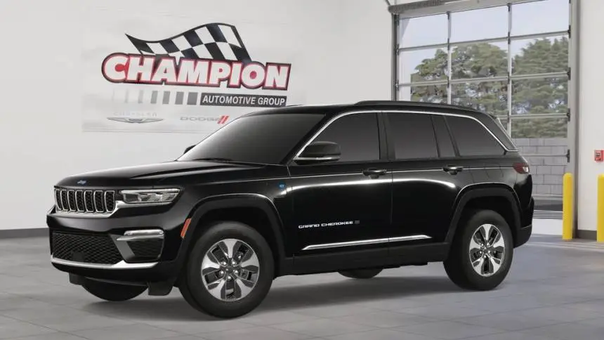2025 Jeep Grand Cherokee 1C4RJYB62S8698586