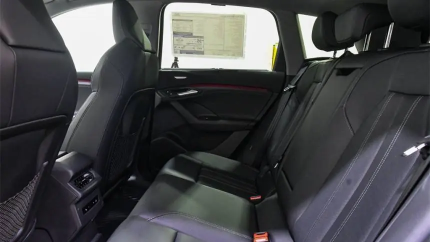 2025 Audi Q6 e-tron WA134BGF7SA036105