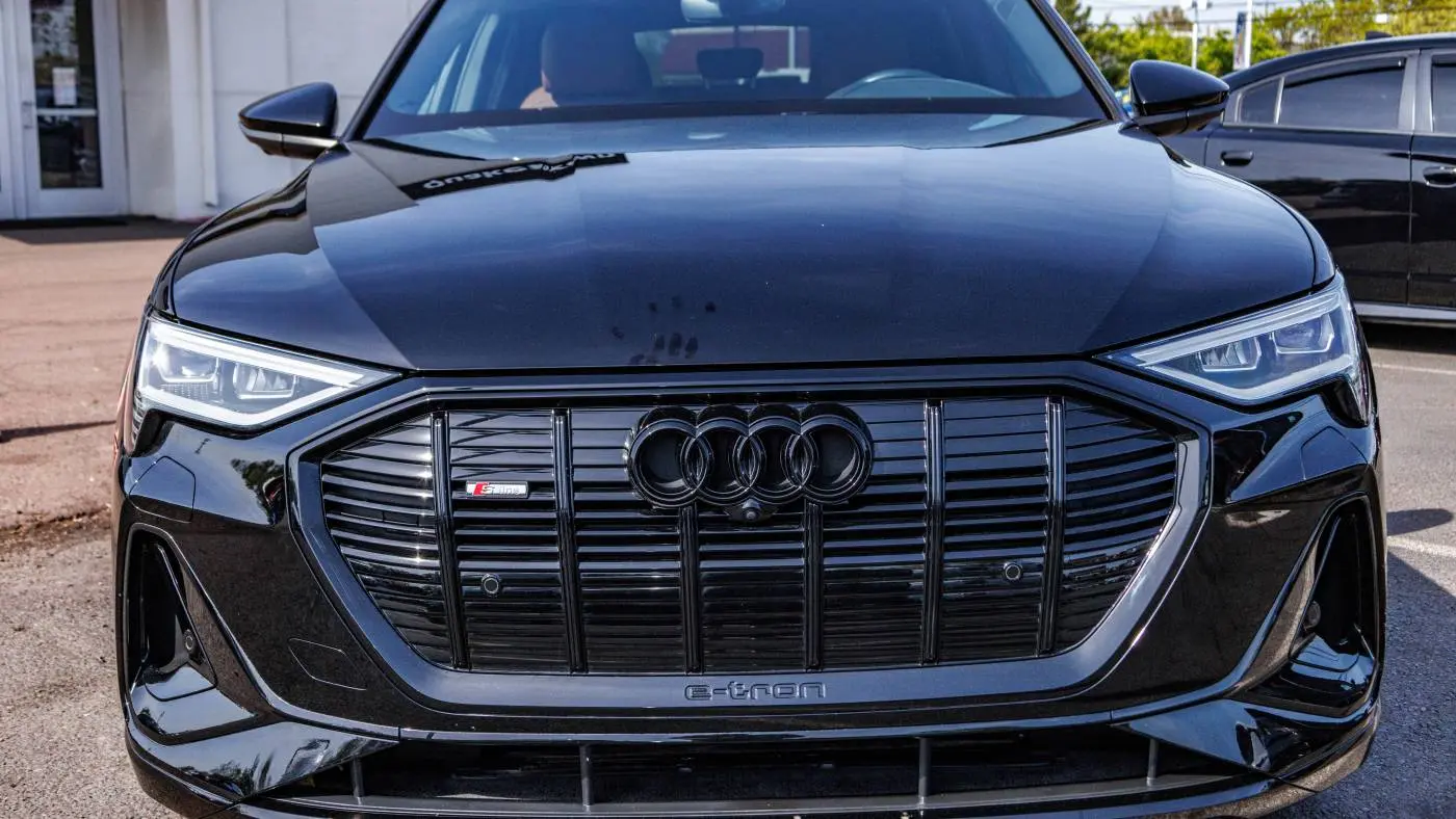 2022 Audi e-tron WA12AAGE2NB024173
