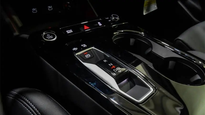 2025 Audi Q6 e-tron WA134BGF7SA036105