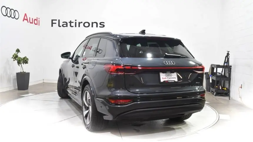 2025 Audi Q6 e-tron WA134BGF7SA036105