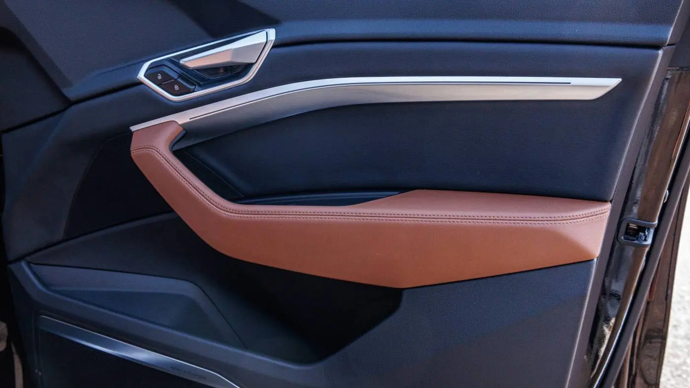2022 Audi e-tron WA12AAGE2NB024173