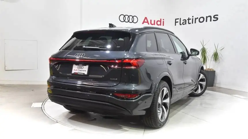 2025 Audi Q6 e-tron WA134BGF7SA036105