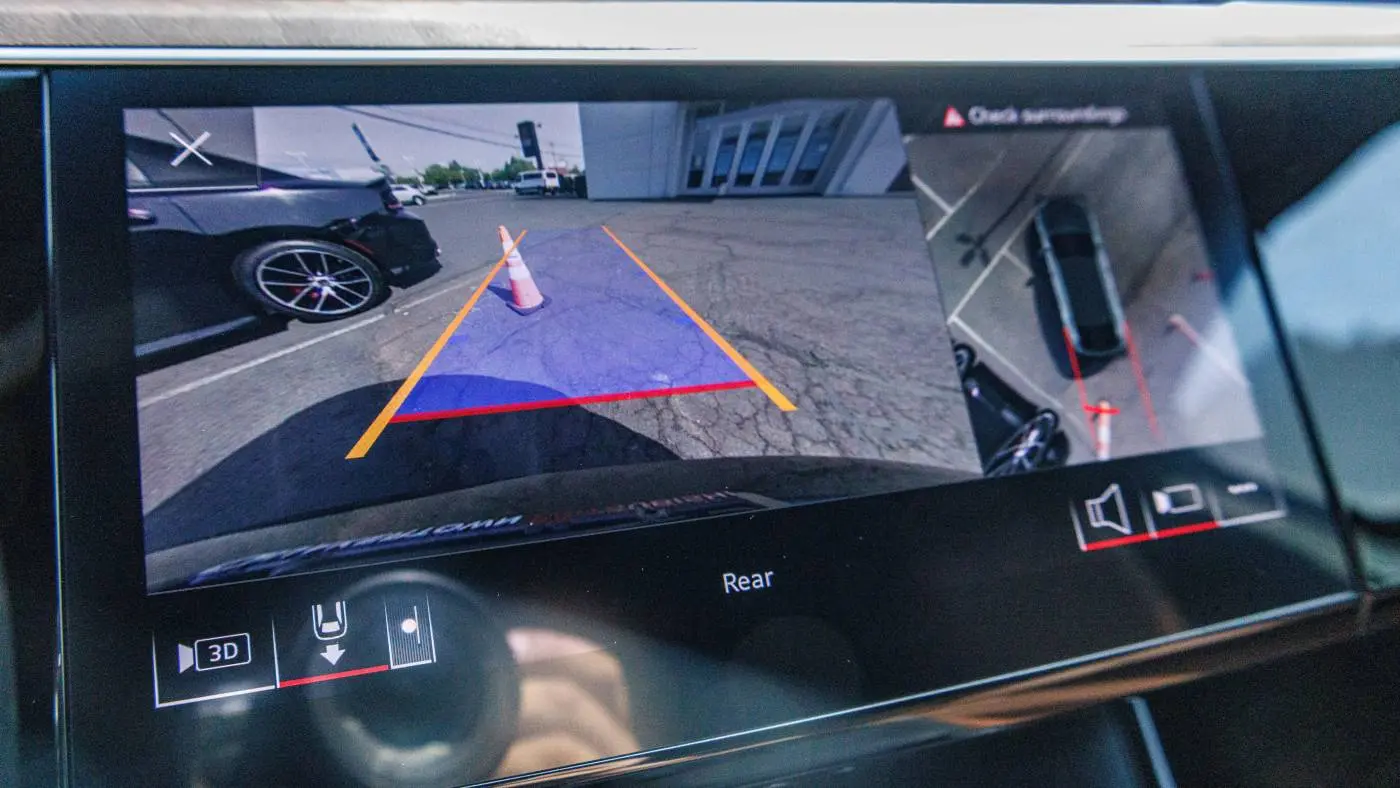 2022 Audi e-tron WA12AAGE2NB024173