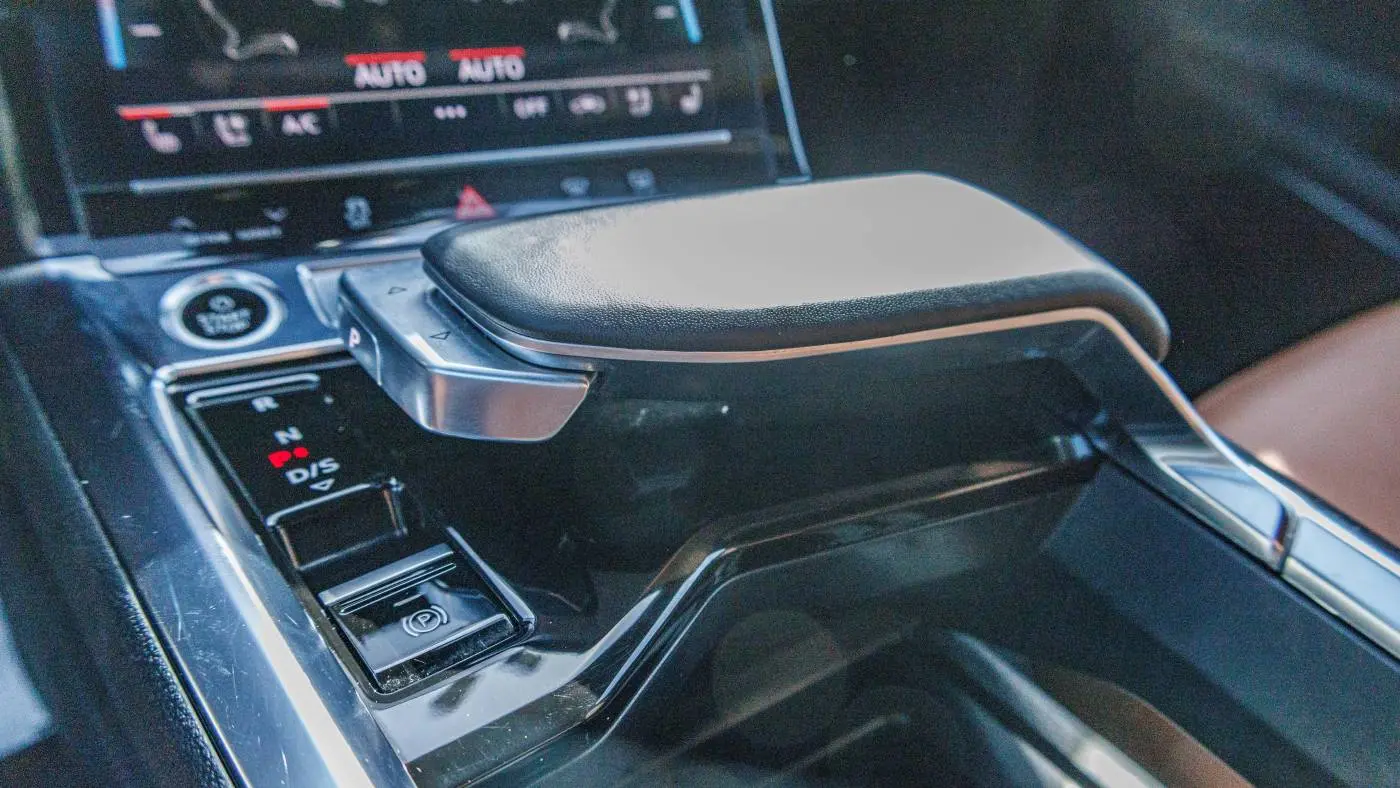 2022 Audi e-tron WA12AAGE2NB024173