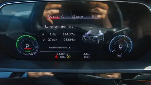 2022 Audi e-tron WA12AAGE2NB024173
